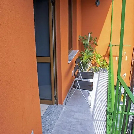 Casa Dei Fiori 2 Somma Lombardo